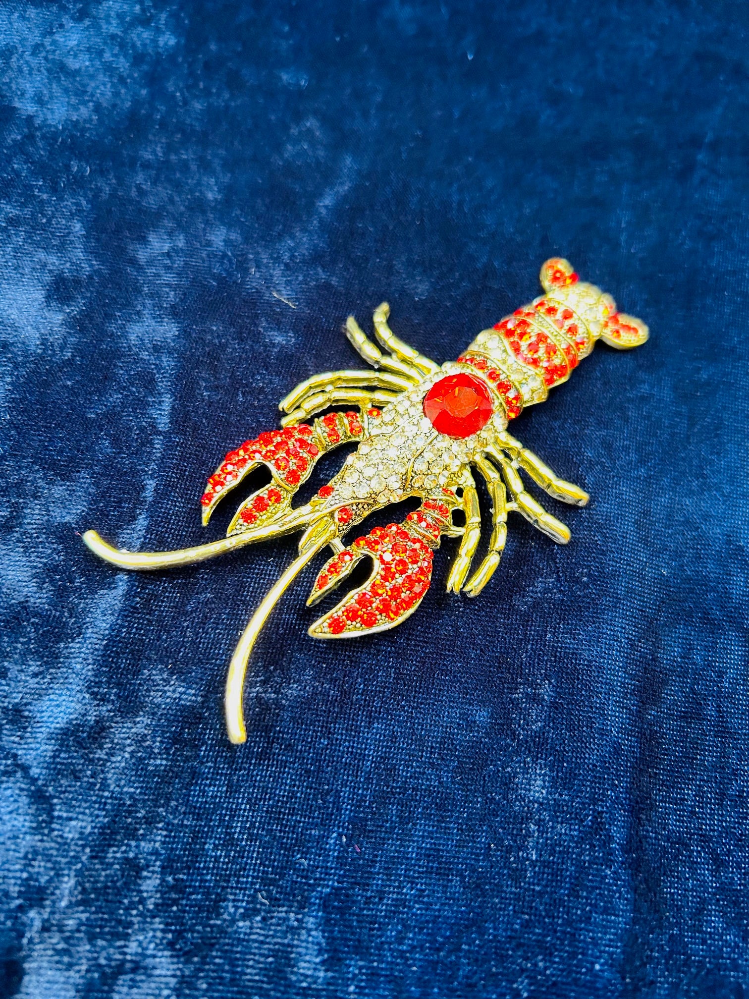 Diamanté Costume Lapel Brooch - Lobster