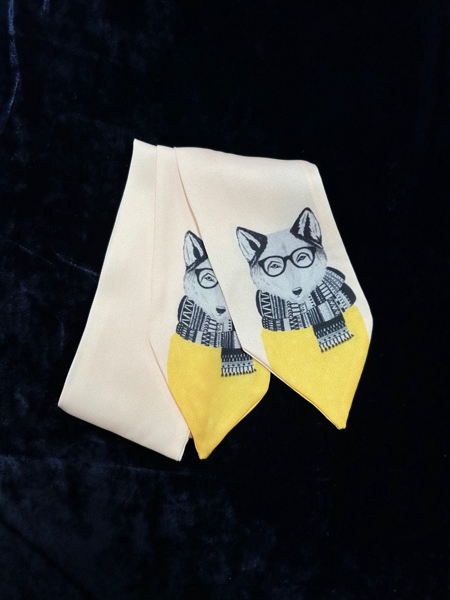 WORLD Satin Twilly Character Neck Scarf - Wolf