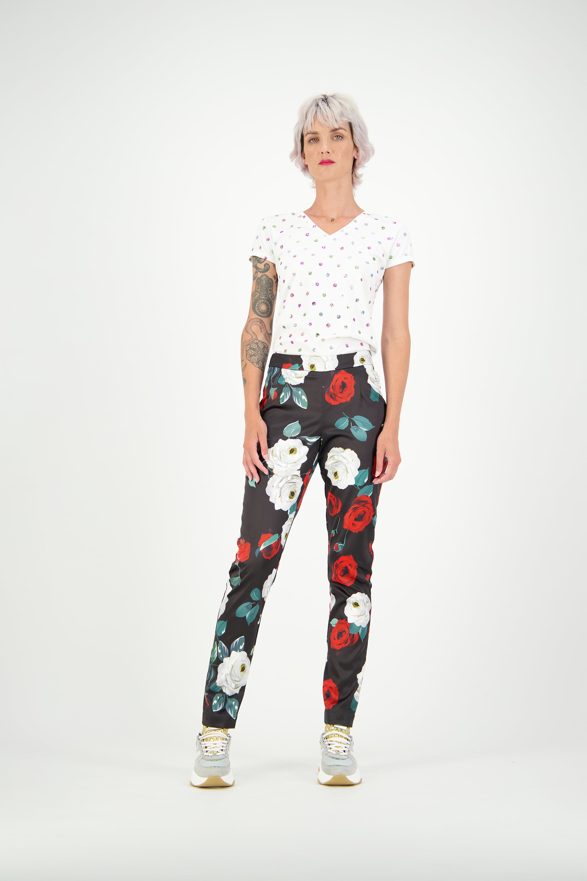 WORLD 4686 Coretta Slim Pant Black Roses