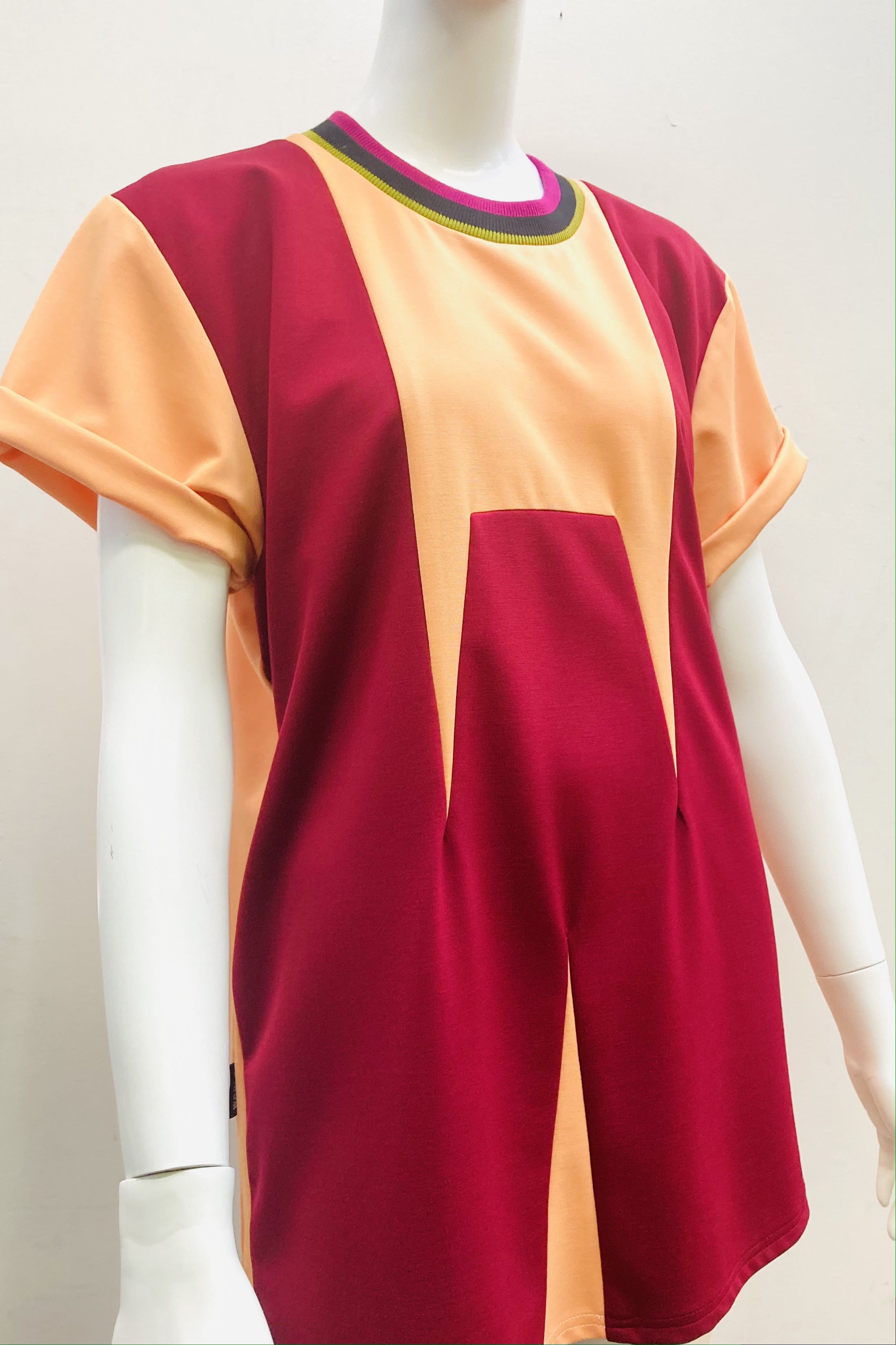 WORLD 3830 WWW T-Shirt (UNISEX) Apricot Maroon